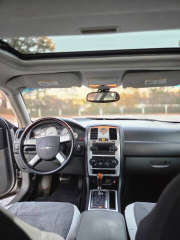 2005 Chrysler 300 C