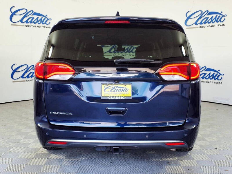 2018 Chrysler Pacifica Touring Plus