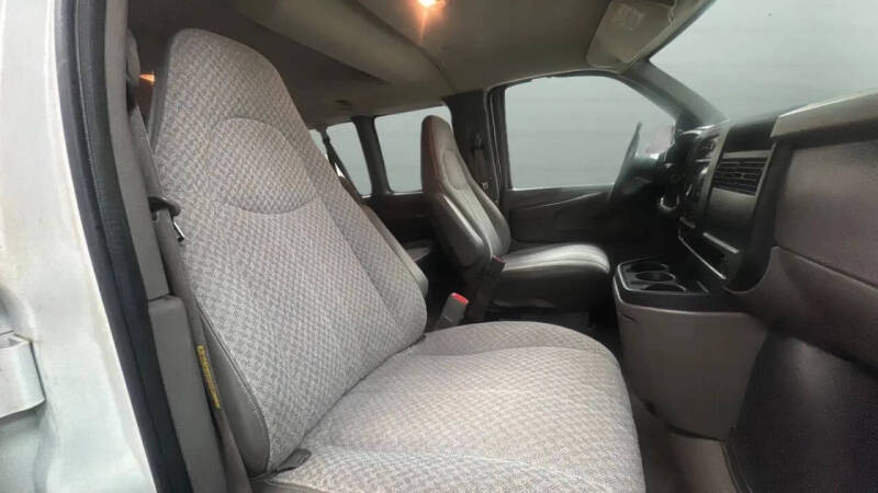 2004 Chevrolet Express 3500