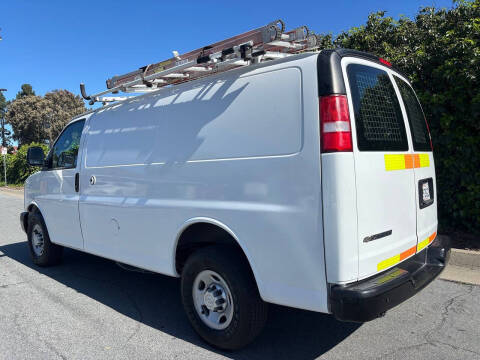 2017 Chevrolet Express 2500