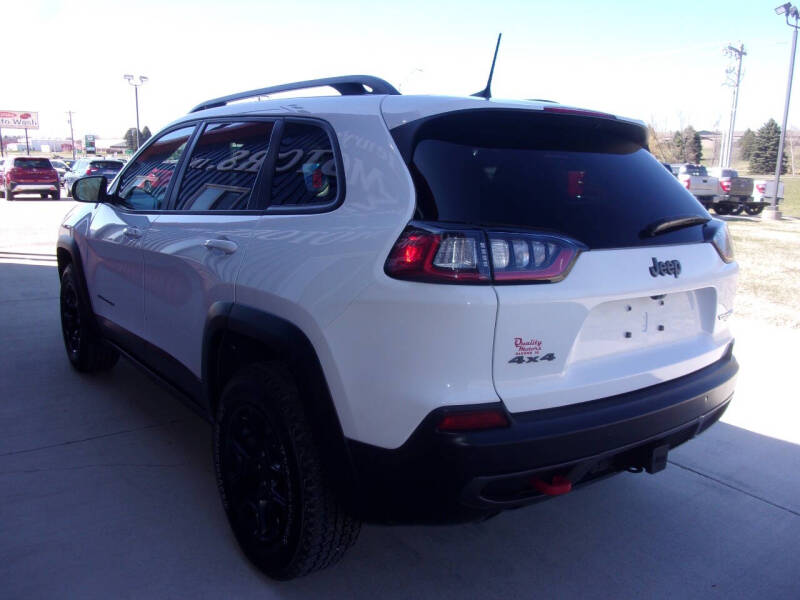 2021 Jeep Cherokee Trailhawk