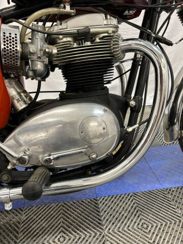 1965 BSA Lightning 650