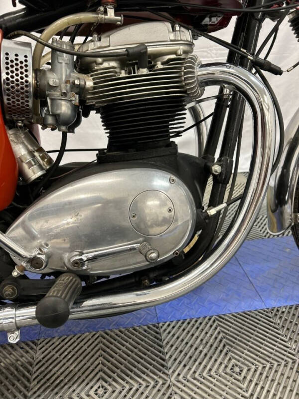 1965 BSA Lightning 650