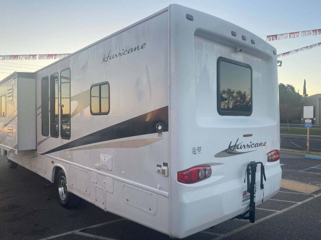 2009 Four Winds Hurricane for sale at Super Auto Sales Modesto in Modesto, CA