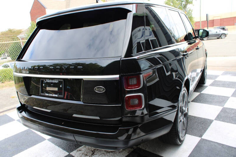 2020 Land Rover Range Rover P525 HSE