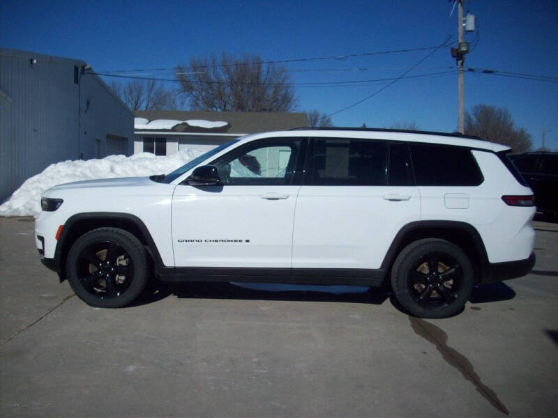 Used 2021 Jeep Grand Cherokee L Altitude with VIN 1C4RJKAG3M8151675 for sale in Kansas City