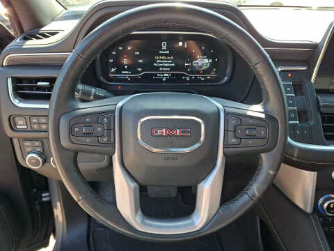 2022 GMC Yukon SLT