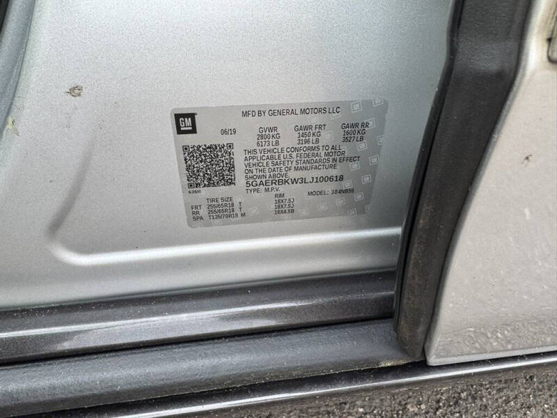 2020 Buick Enclave Essence