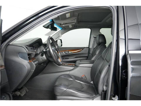 2020 Cadillac Escalade ESV Luxury