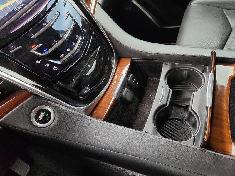 2017 Cadillac Escalade Premium Luxury