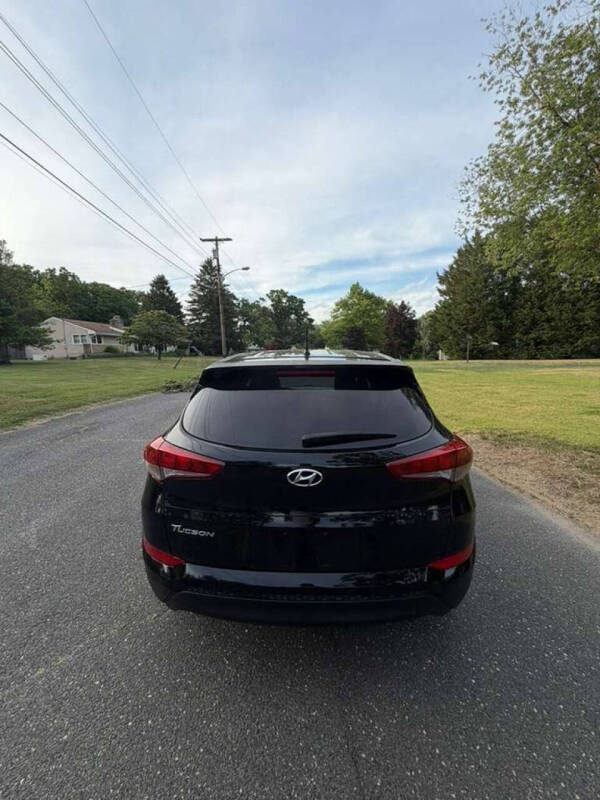 2018 Hyundai Tucson SE