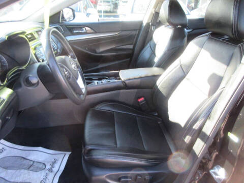 2023 Nissan Maxima 3.5 SV