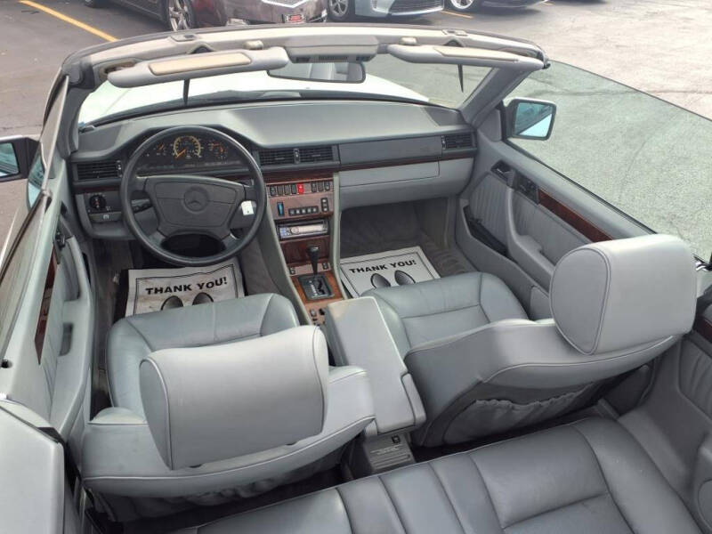 1995 Mercedes-Benz E-Class E 320