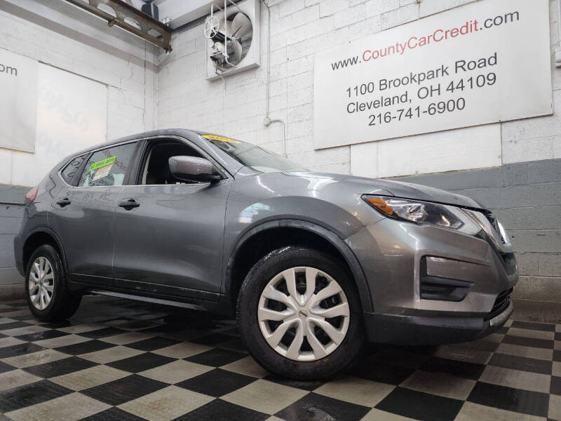 2018 Nissan Rogue S's photo