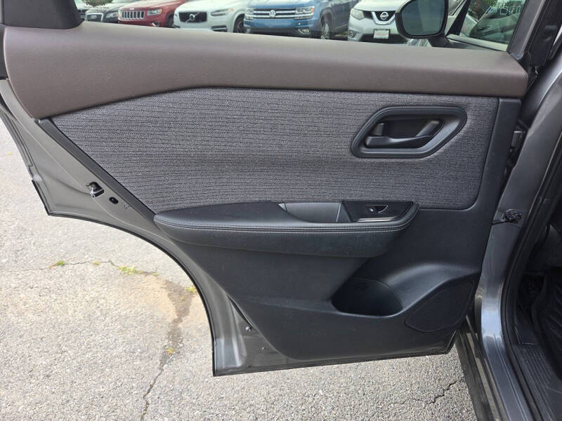 2021 Nissan Rogue S