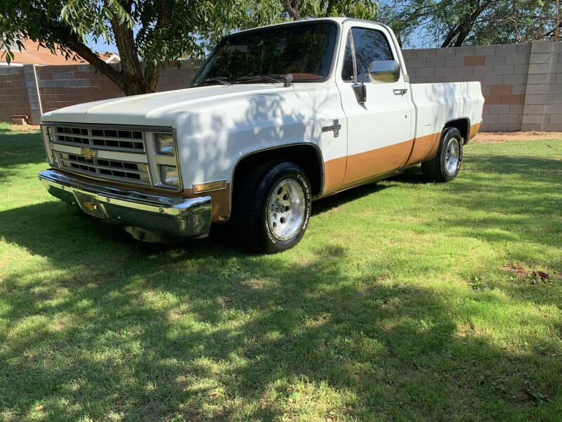 1982 Chevrolet C10 null photo 3