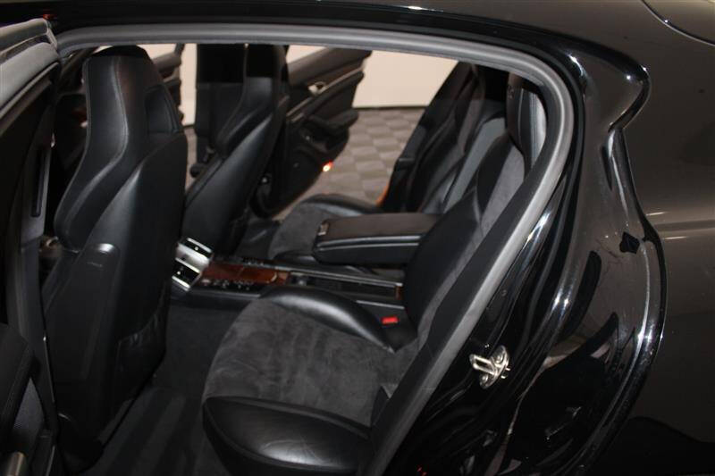 2013 Porsche Panamera GTS