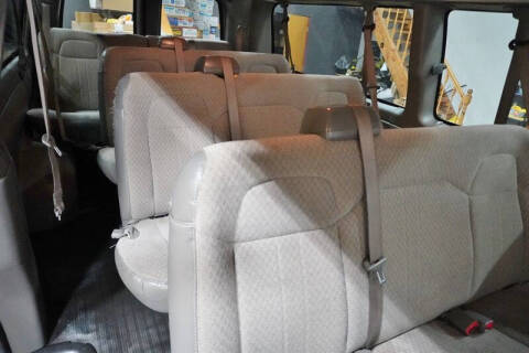 2017 GMC Savana LS 3500