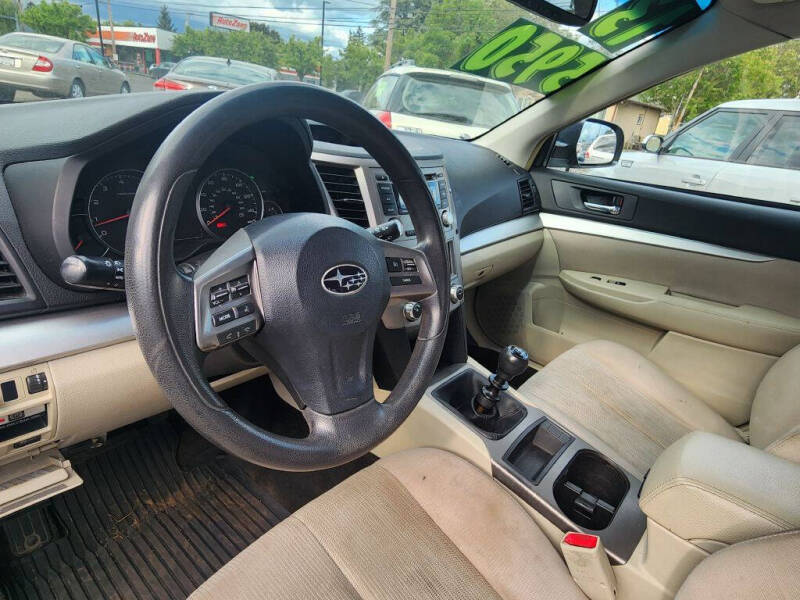 2013 Subaru Outback 2.5i