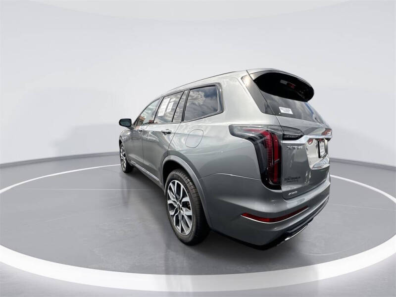 2024 Cadillac XT6 Sport