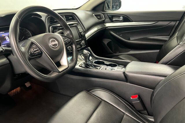 2023 Nissan Maxima 3.5 SV
