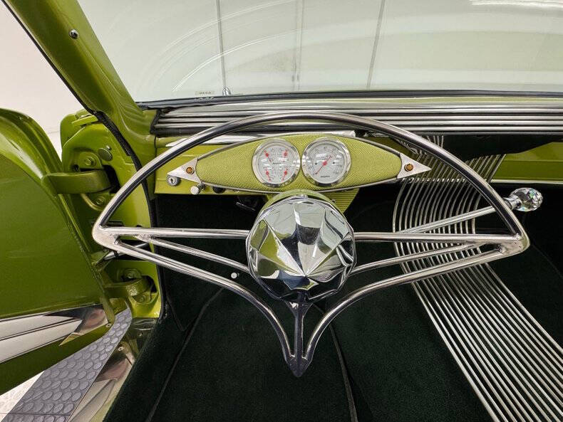 1962 Ford Thunderbird