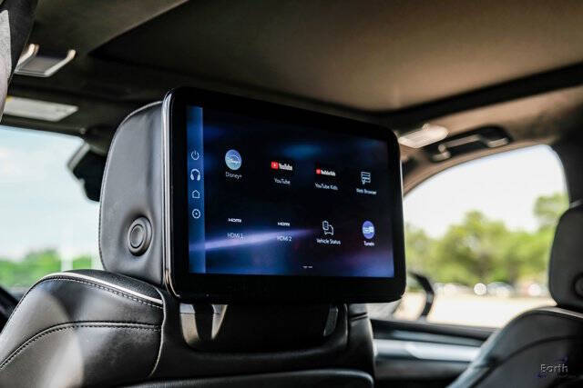 2025 Cadillac Escalade-V