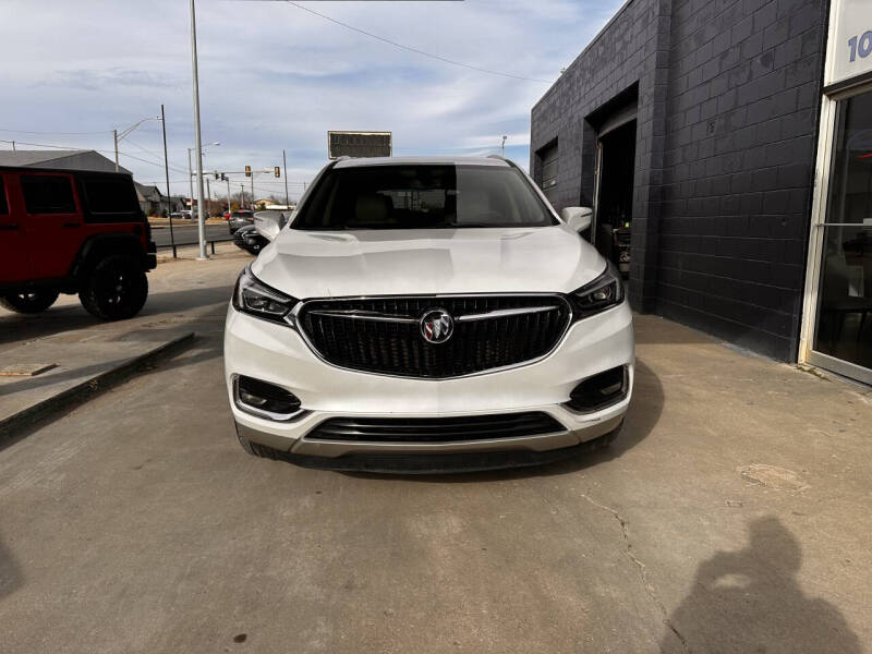 2021 Buick Enclave Essence