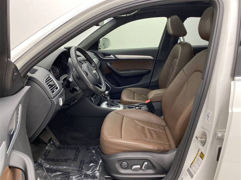 2017 Audi Q3 2.0T Prestige