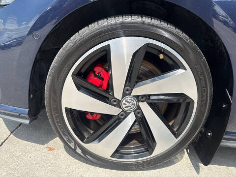 2018 Volkswagen Golf GTI Autobahn