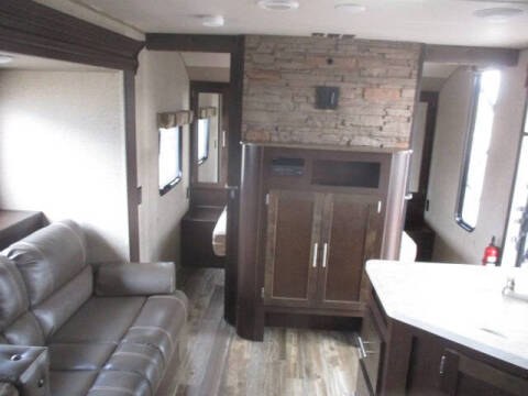 2017 SOLD Forest River Cherokee 27DBS