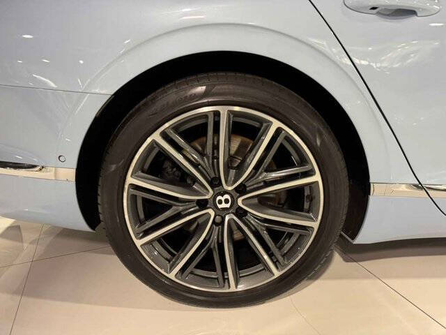 2022 Bentley Flying Spur V8