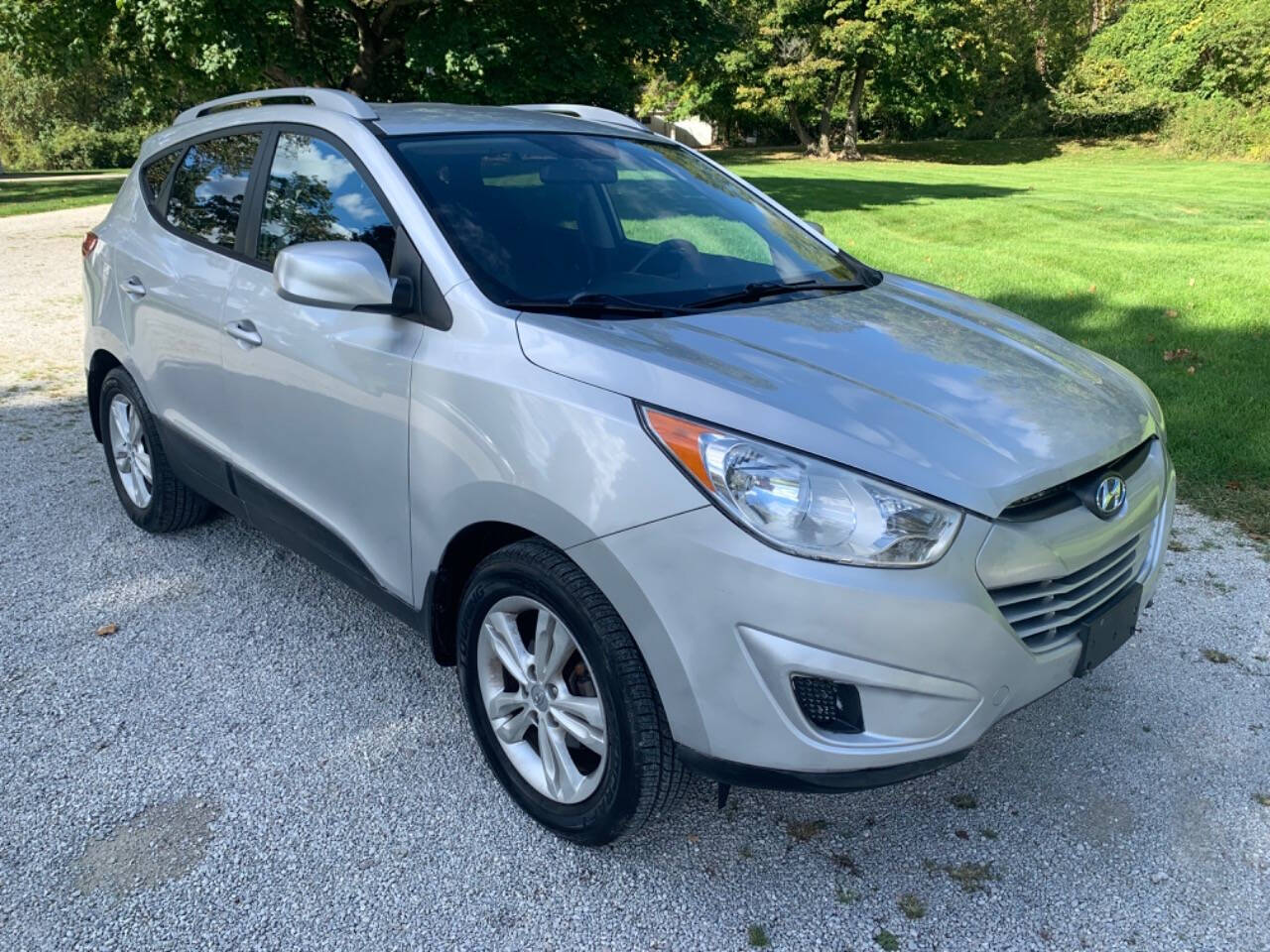 2011 Hyundai TUCSON for sale at Car Connection in Painesville, OH