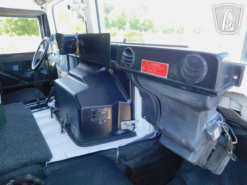 2008 AM General Hummer