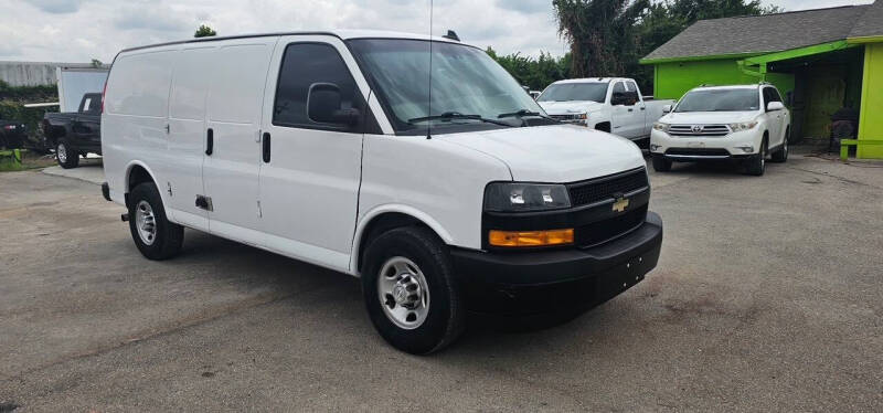 2019 Chevrolet Express 2500