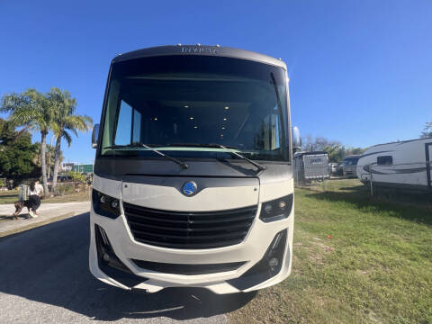 2020 Holiday Rambler Invicta