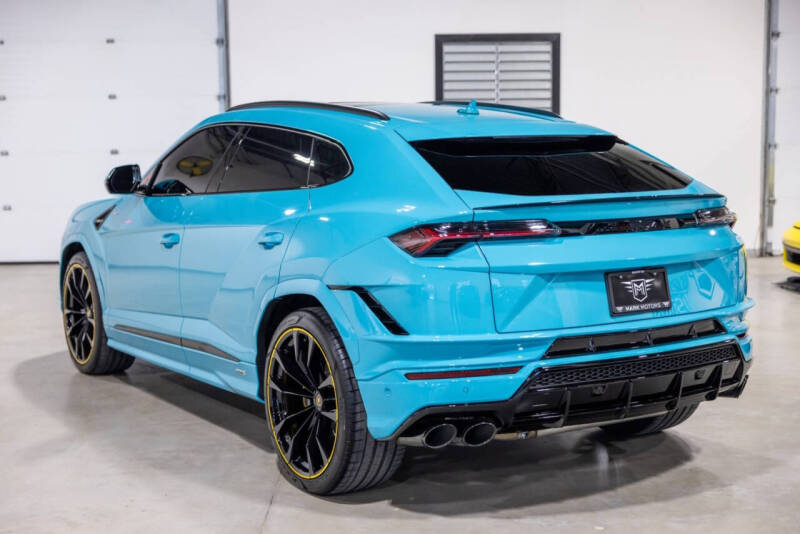 2024 Lamborghini Urus S