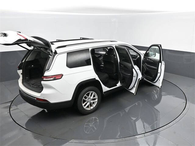 2022 Jeep Grand Cherokee L Laredo