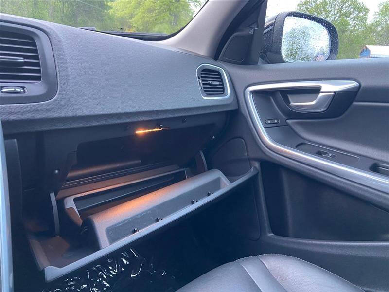 2015 Volvo V60 T5 Premier