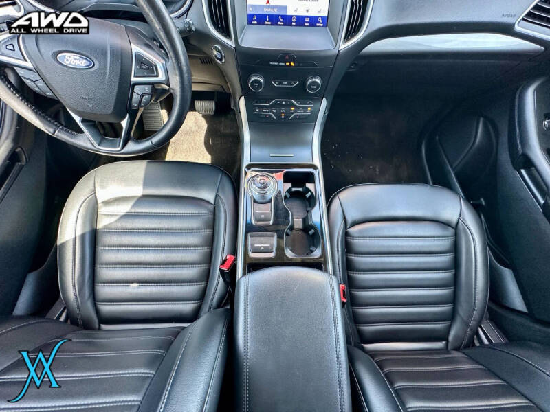2020 Ford Edge