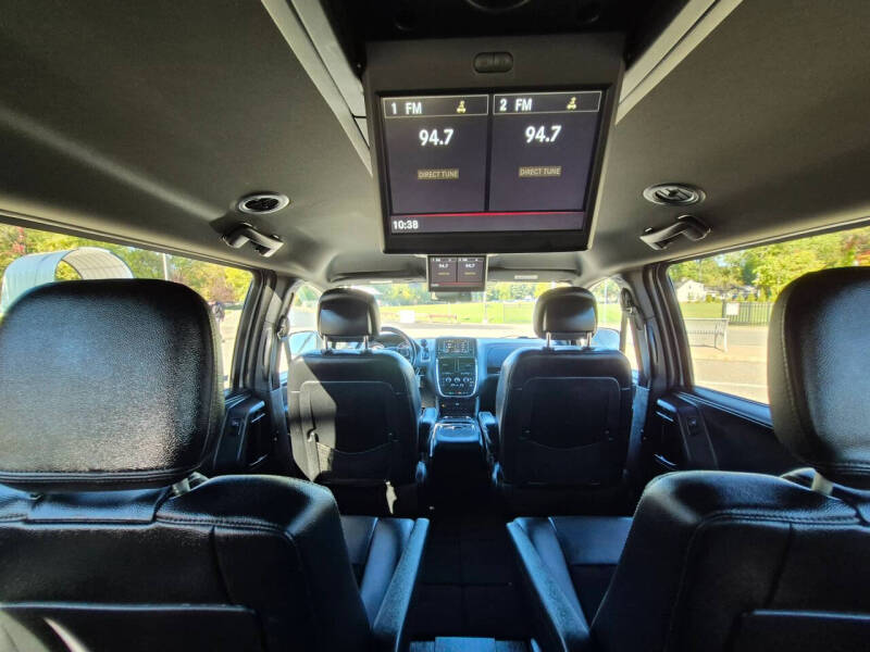 2014 Dodge Grand Caravan SXT 30th Anniversary