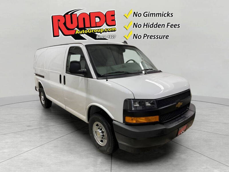 2025 Chevrolet Express 2500