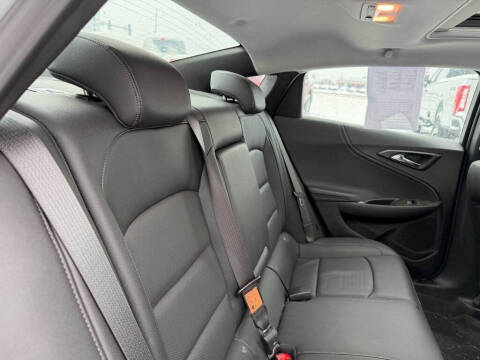 2024 Chevrolet Malibu LT