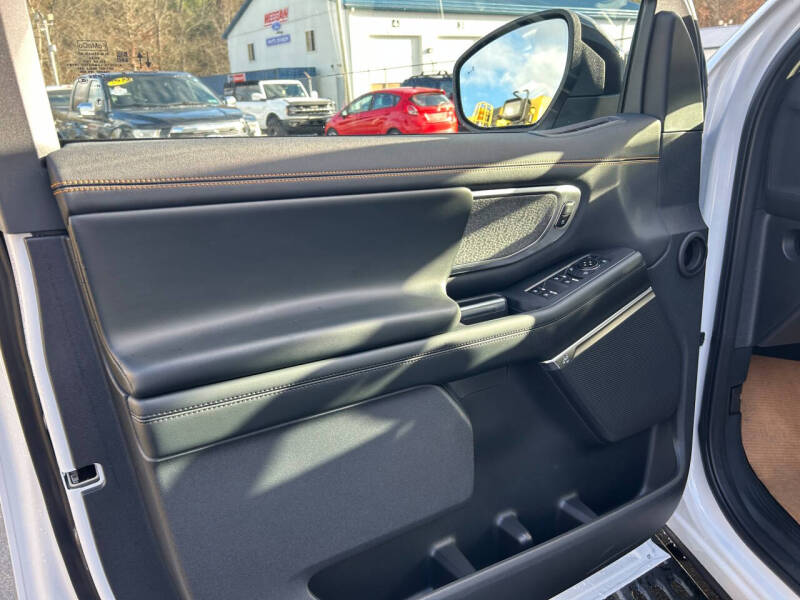 2025 Ford Expedition Tremor