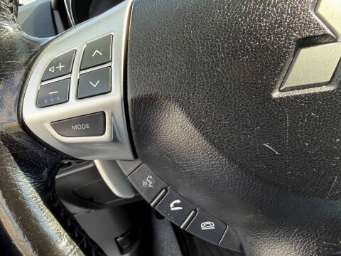 2012 Mitsubishi Outlander Sport SE