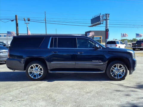 2017 GMC Yukon XL SLT