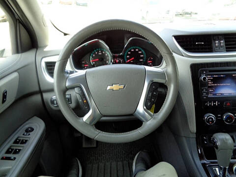 2017 Chevrolet Traverse LT