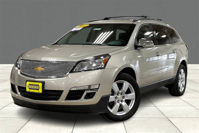 Used 2017 Chevrolet Traverse 1LT with VIN 1GNKVGKD9HJ164380 for sale in Montevideo, MN