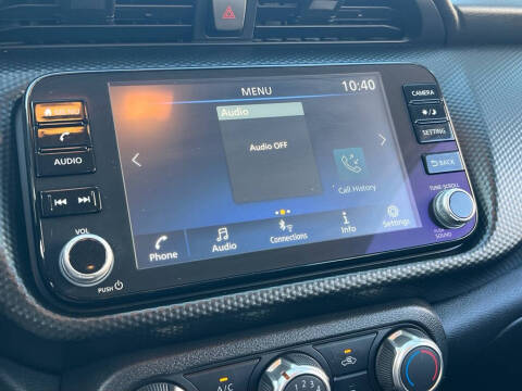 2023 Nissan Kicks SV