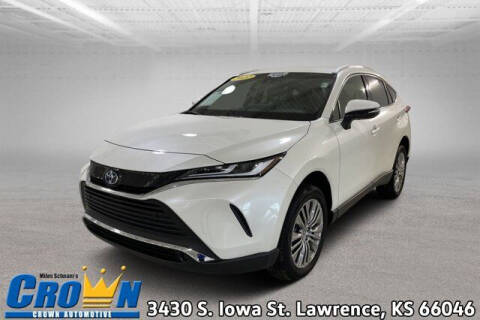 2022 Toyota Venza for sale at Crown Automotive of Lawrence Kansas in Lawrence KS